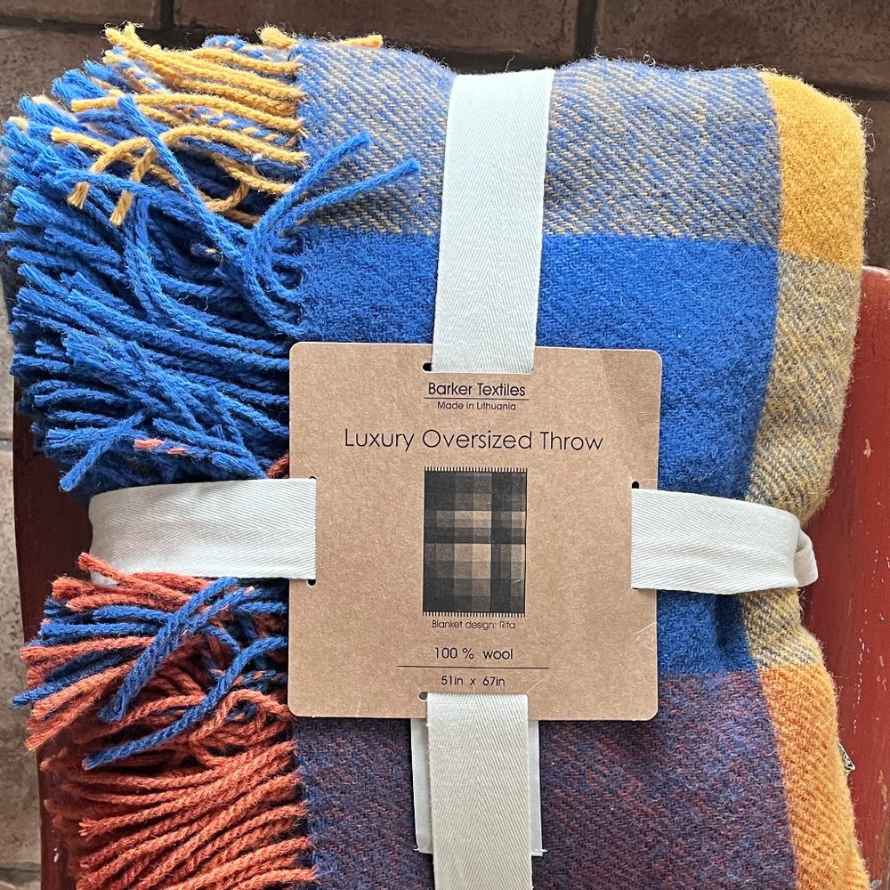 New BARKER TEXTILES 100% Plaid Wool Oversized Throw, Blanket 51" x 67”